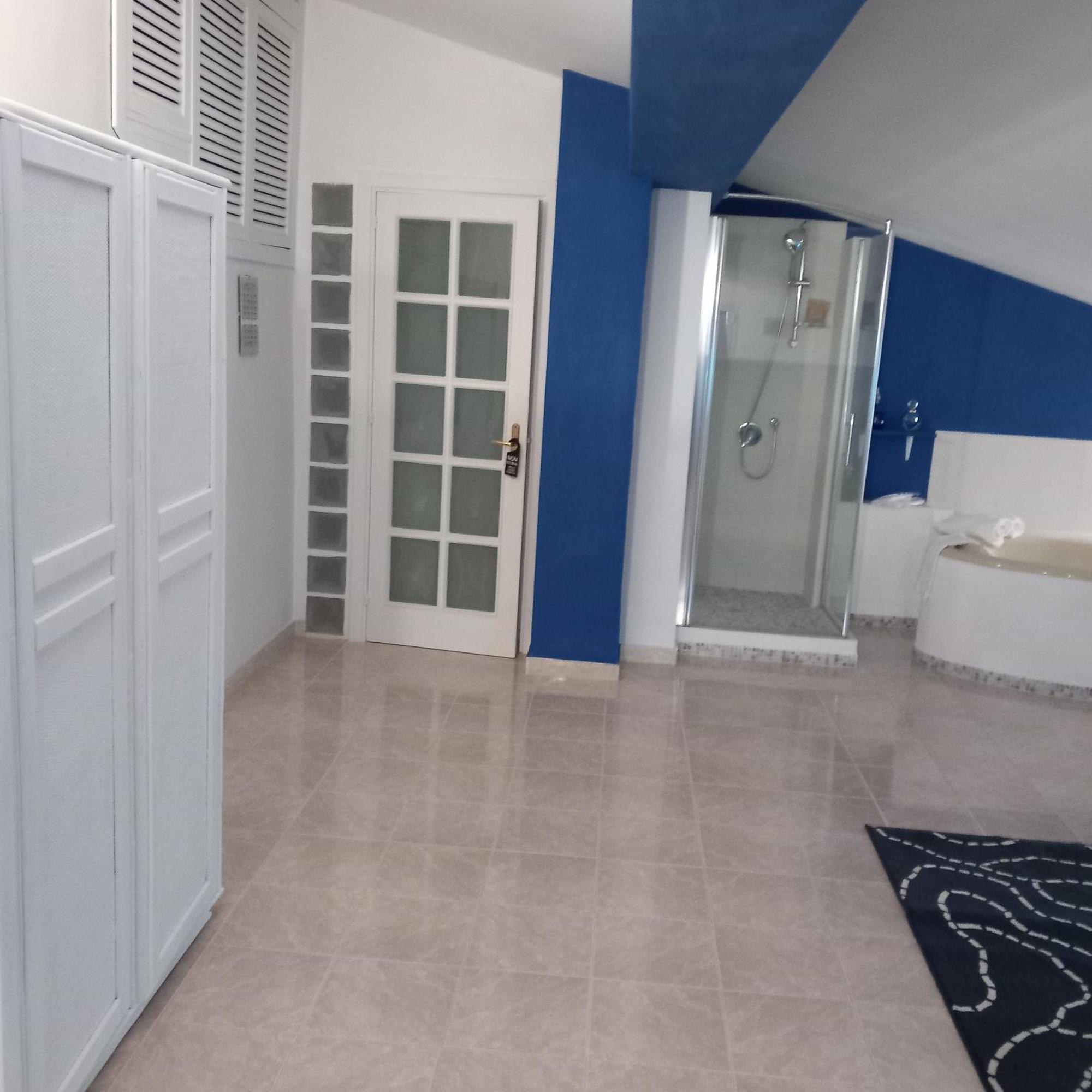 Wendy House Apartament Bari Phòng bức ảnh